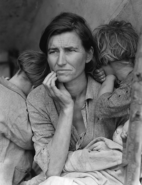 Migrant Mother, famous photo by Dorothea Lange