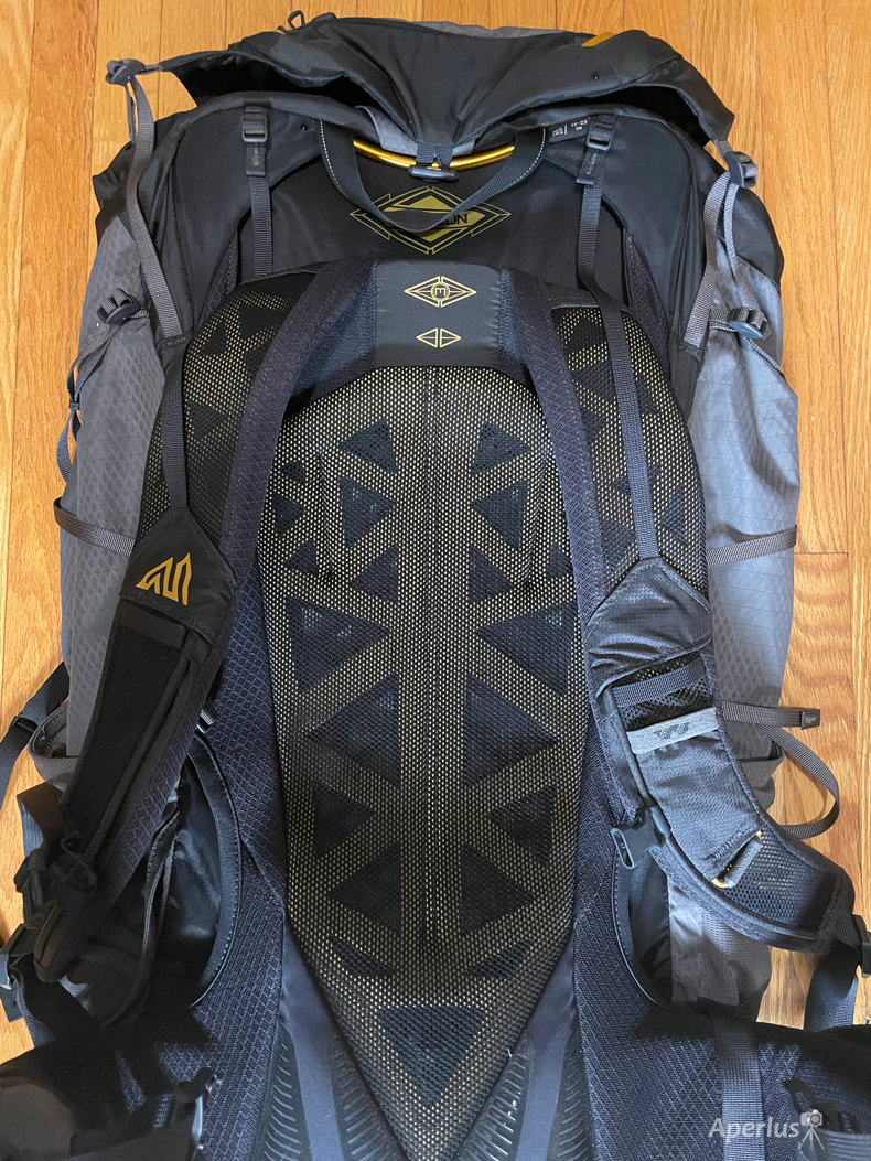 ergonomic backpacking backpack